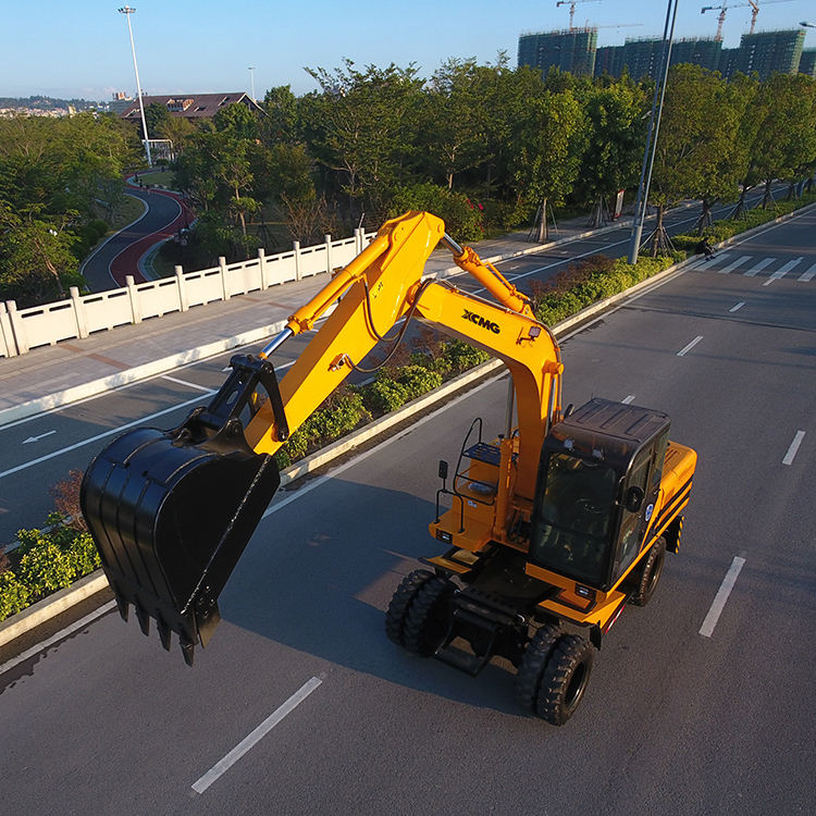 XGE150W 15Ton New High Performance Wheel Excavator with 0.75m³ Bucket for Municipal Construction