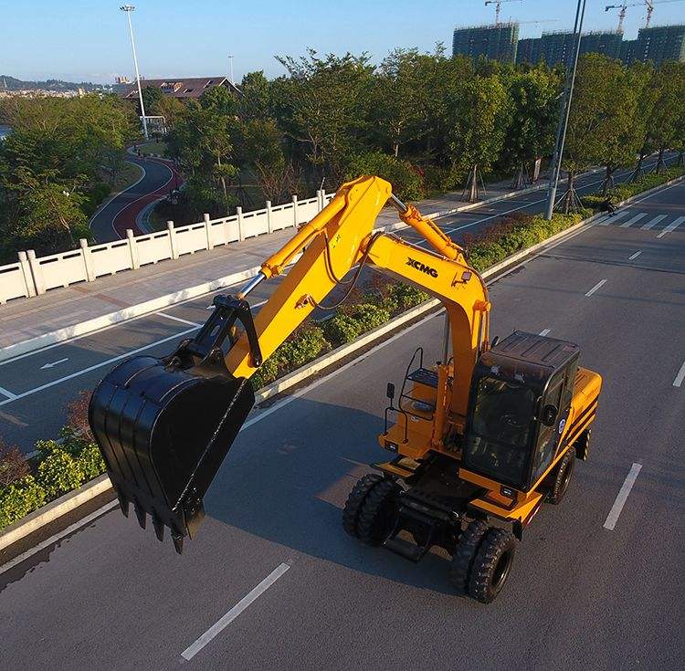 HNE120W 12Ton Small Wheel Excavator Made in Xuzhou China Equipped with Top Brand Engine for Construction Projects