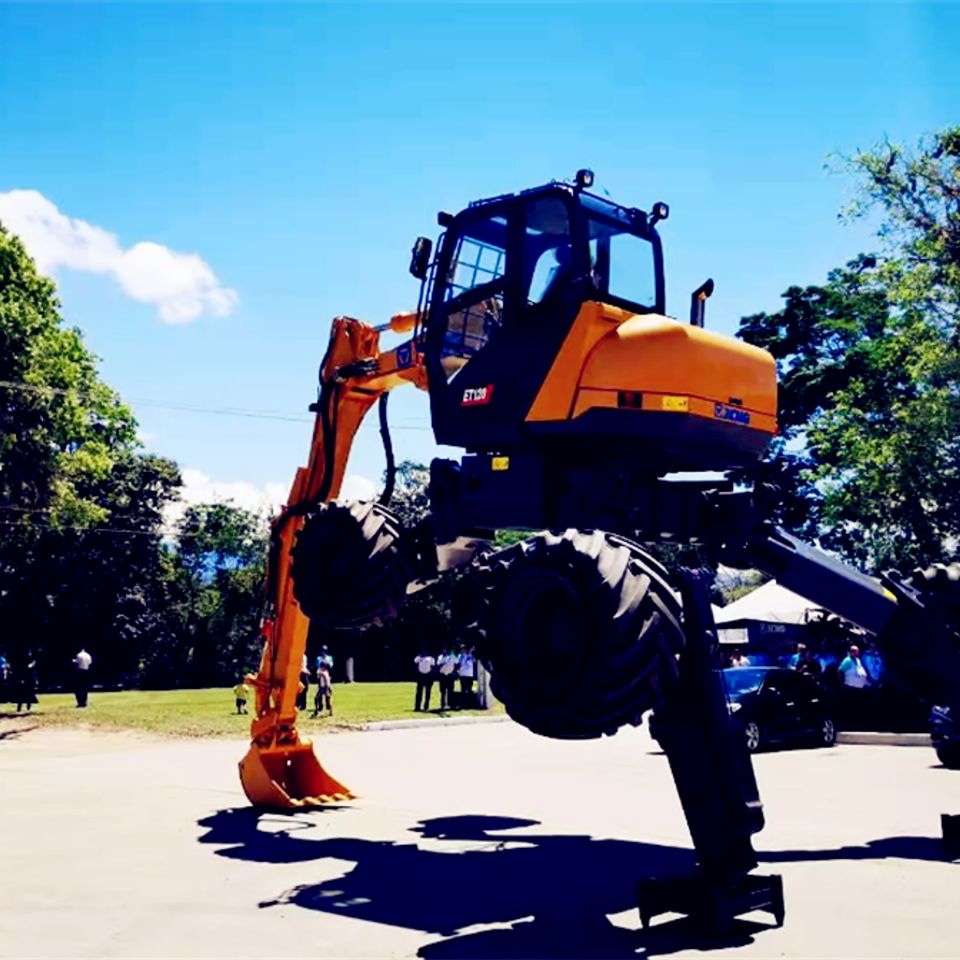 ET120 12Ton Multifunctional Walking Wheel Excavator New Model From Xuzhou Factory for Engineering Construction