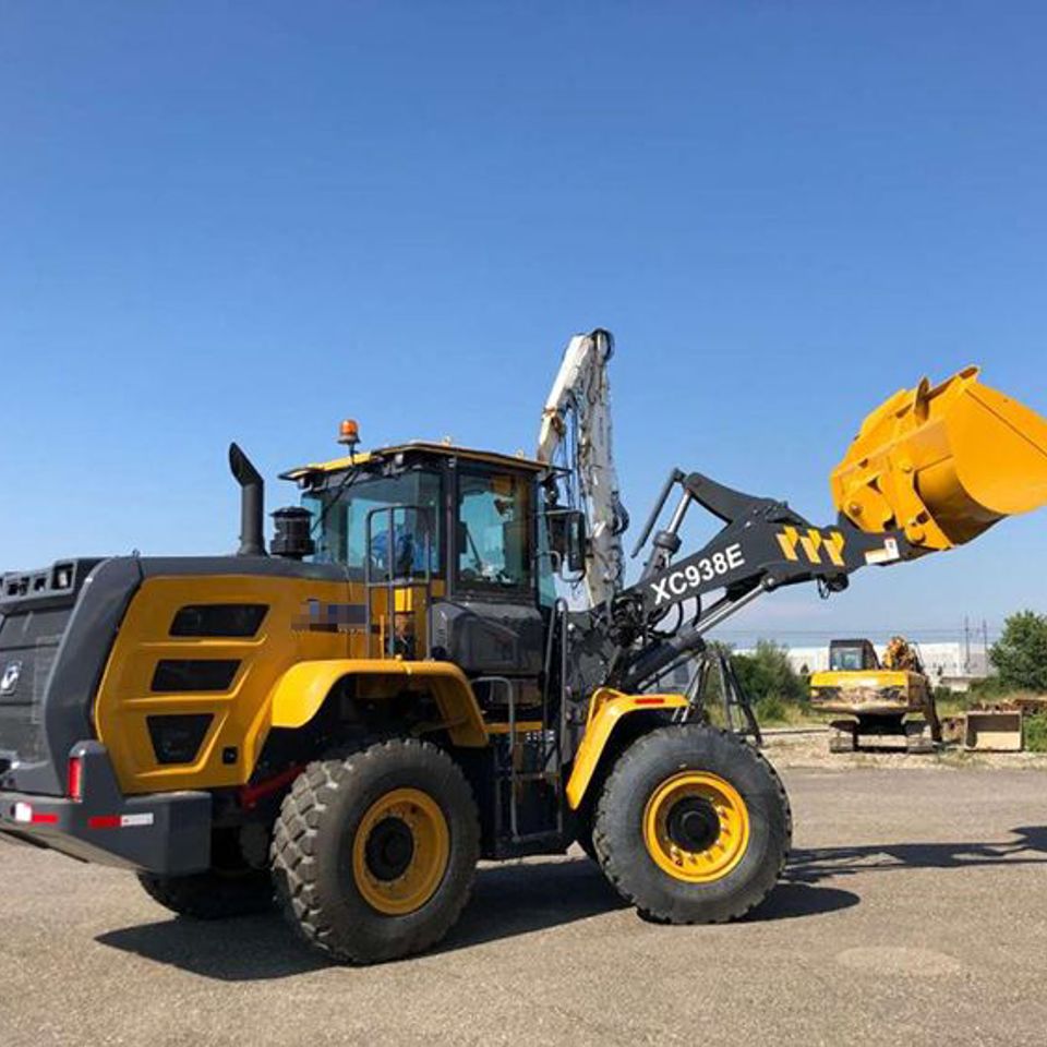 Earthmoving Machinery XCM-G XC938E 3ton Wheel Loader for Sale